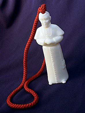 pope rope crossing against light